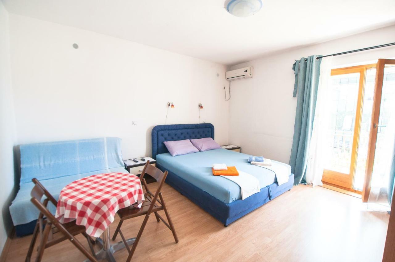 Apartments Milena Tivat Exterior photo